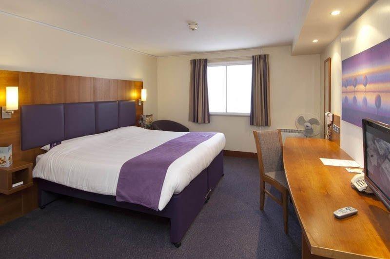 Premier Inn London Elstree / Borehamwood Hotel Exterior foto